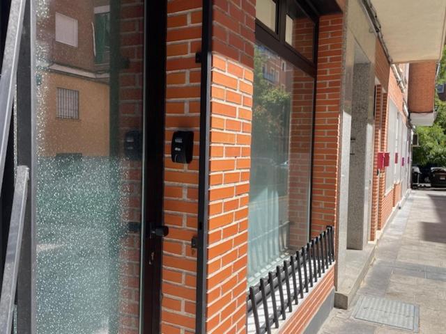 Nuevo Y Confortable Apartamento En Vista Alegre Madrid Bagian luar foto