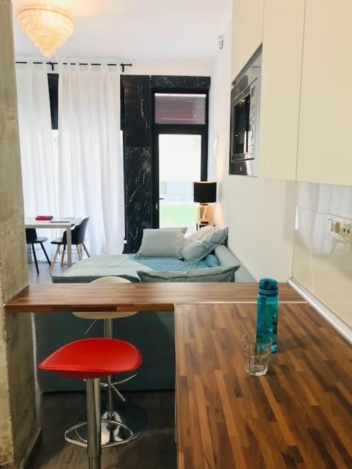 Nuevo Y Confortable Apartamento En Vista Alegre Madrid Bagian luar foto